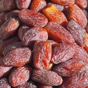 Whole dried dates for snacking, breakfast bowls and baking
